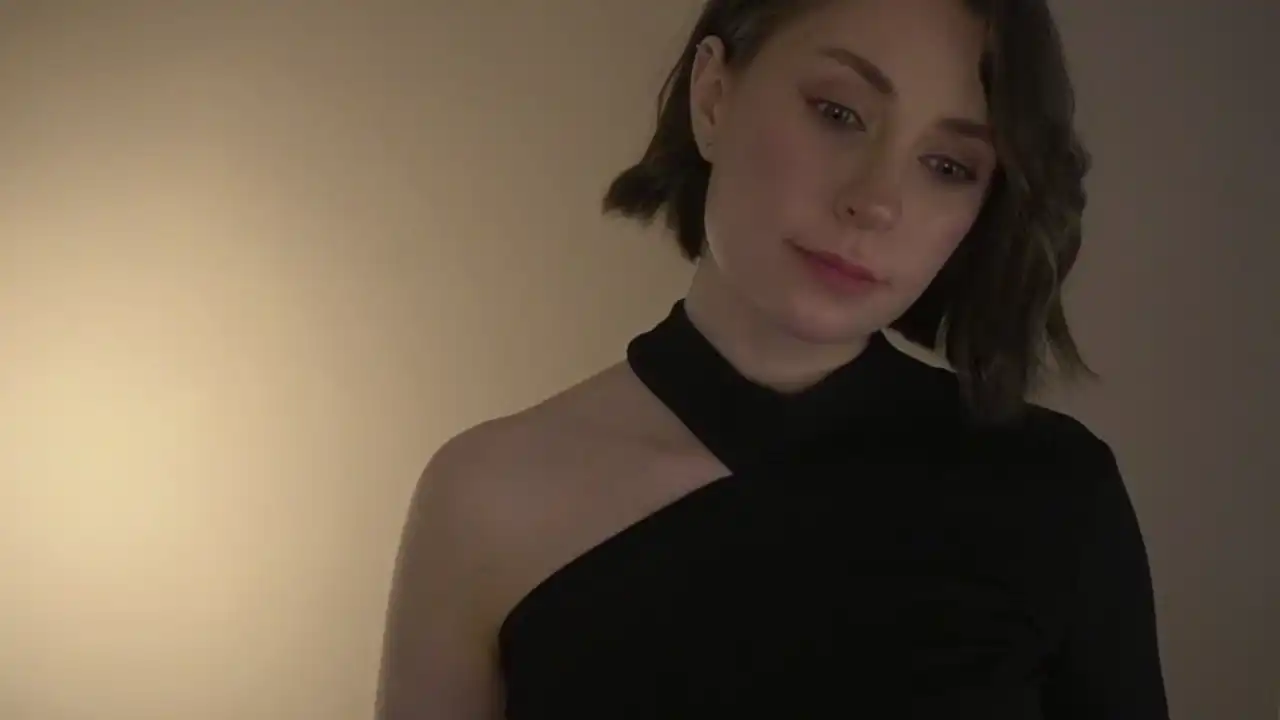 One-moment – Bongacams Webcam Video – 2025-11-26 08:10:01