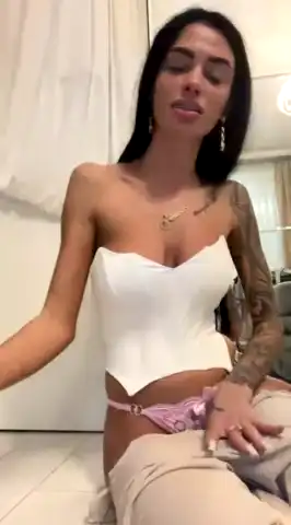 Shirleybax – Stripchat Webcam Video – 2025-12-29 00:04:04