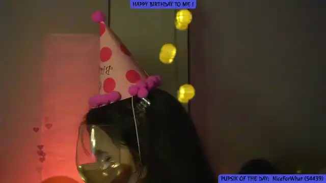 Birthday_7 – Myfreecams Webcam Video – 2025-10-24 04:57:08