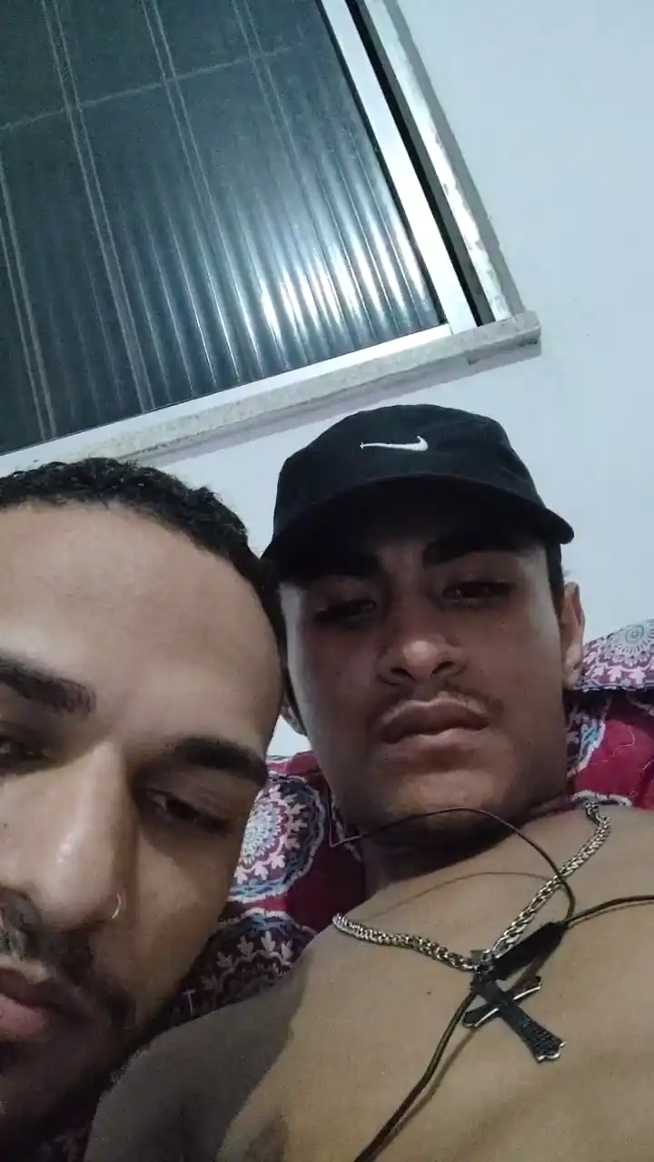 Mulekecarioca – Cam4 Webcam Video – 2025-01-14 19:02:12