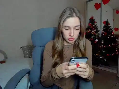 Garzia – Xlovecam Webcam Video – 2025-10-28 21:40:39