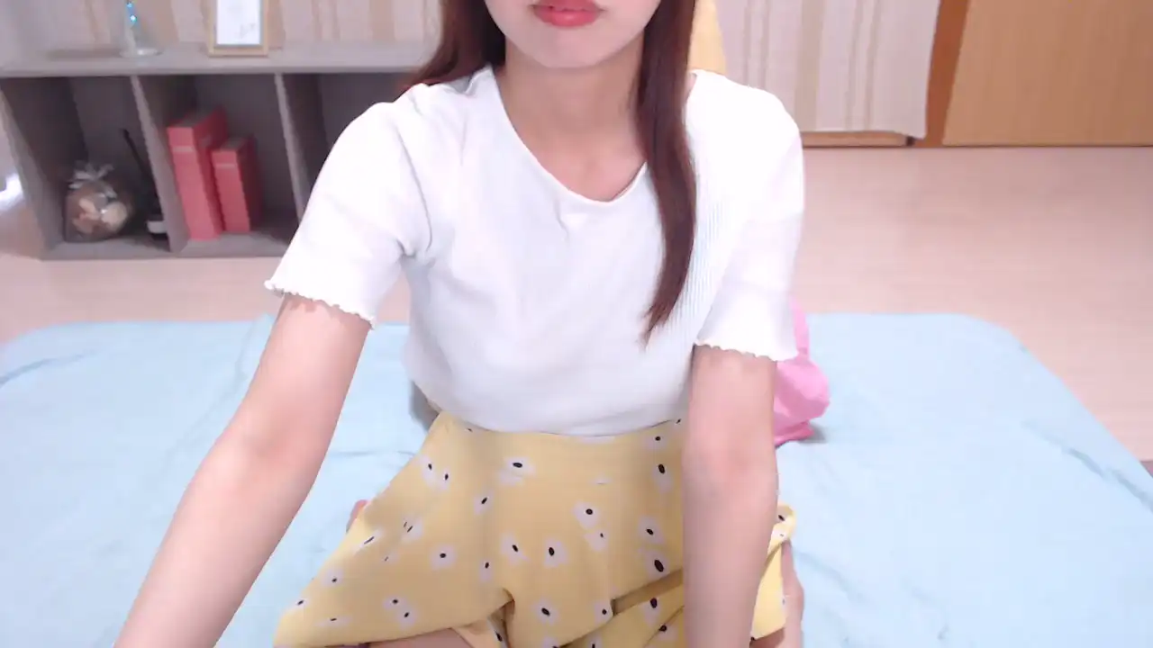 Gqmomogq – Sakuralive Webcam Video – 2026-01-08 12:20:38