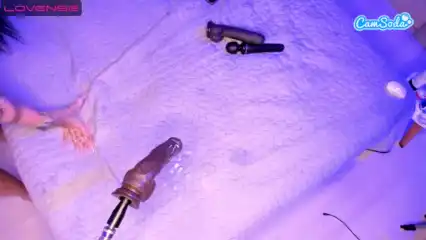 Debbiecross – Camsoda Webcam Video – 2026-06-17 05:57:26