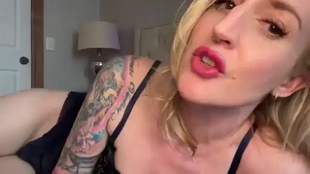 Tamtams – Myfreecams Webcam Video – 2025-05-03 17:22:02