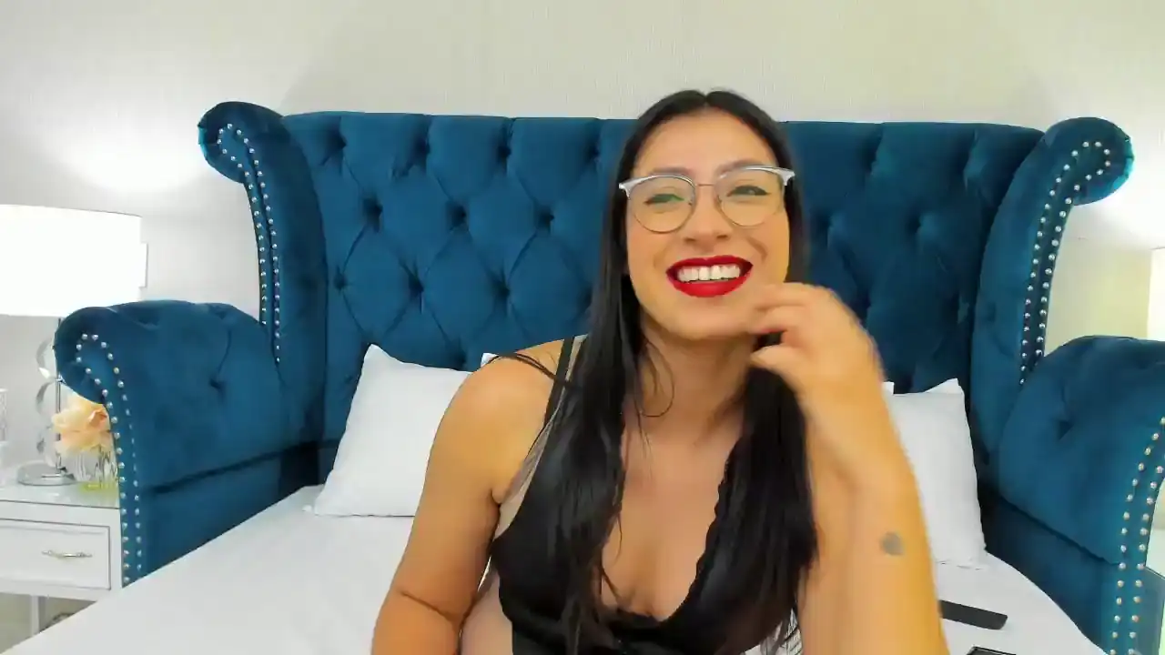 Lucy-minds – Flirt4free Webcam Video – 2025-08-16 06:14:55