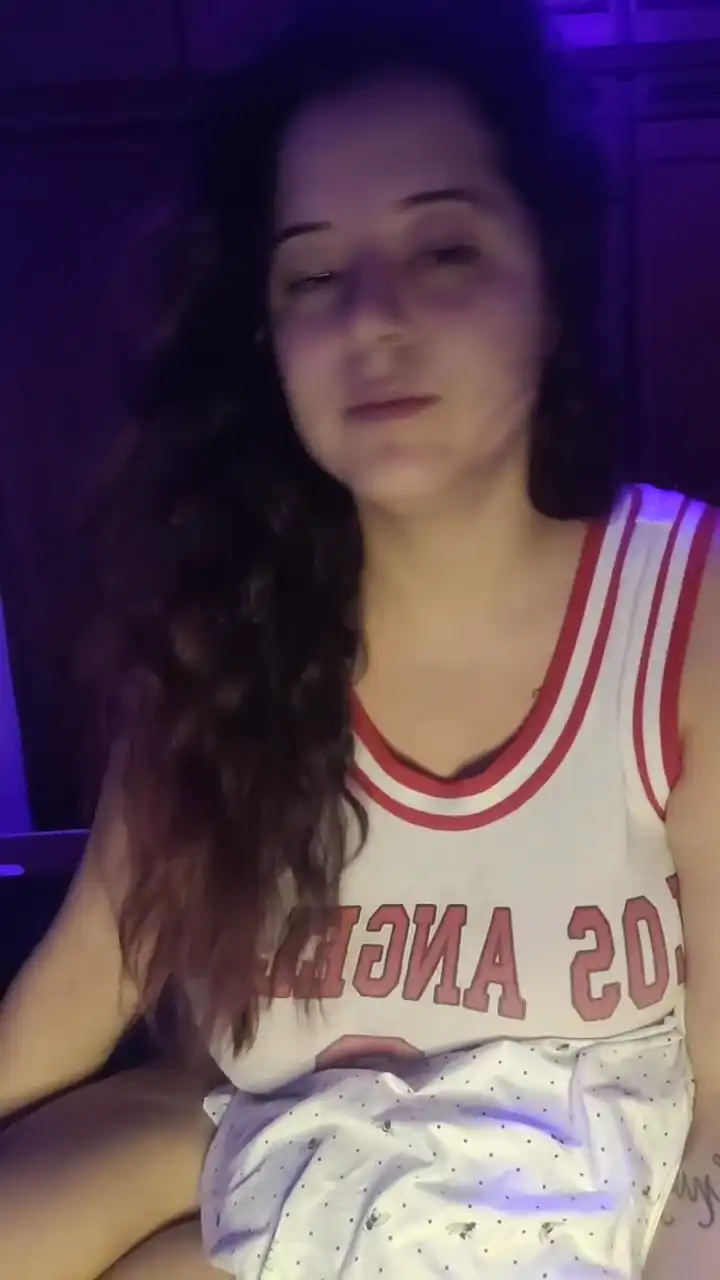 Mari_off – Cam4 Webcam Video – 2026-01-13 01:28:30