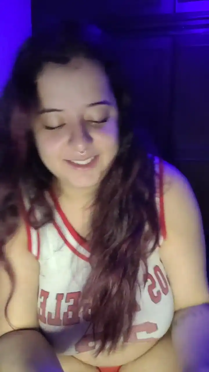 Mari_off – Cam4 Webcam Video – 2026-04-03 01:45:54