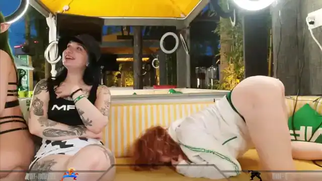 Dashy – Myfreecams Webcam Video – 2025-12-09 10:39:01