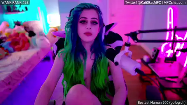 Kati3kat – Myfreecams Webcam Video – 2026-01-30 08:11:29
