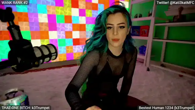 Kati3kat – Myfreecams Webcam Video – 2026-07-15 05:52:10