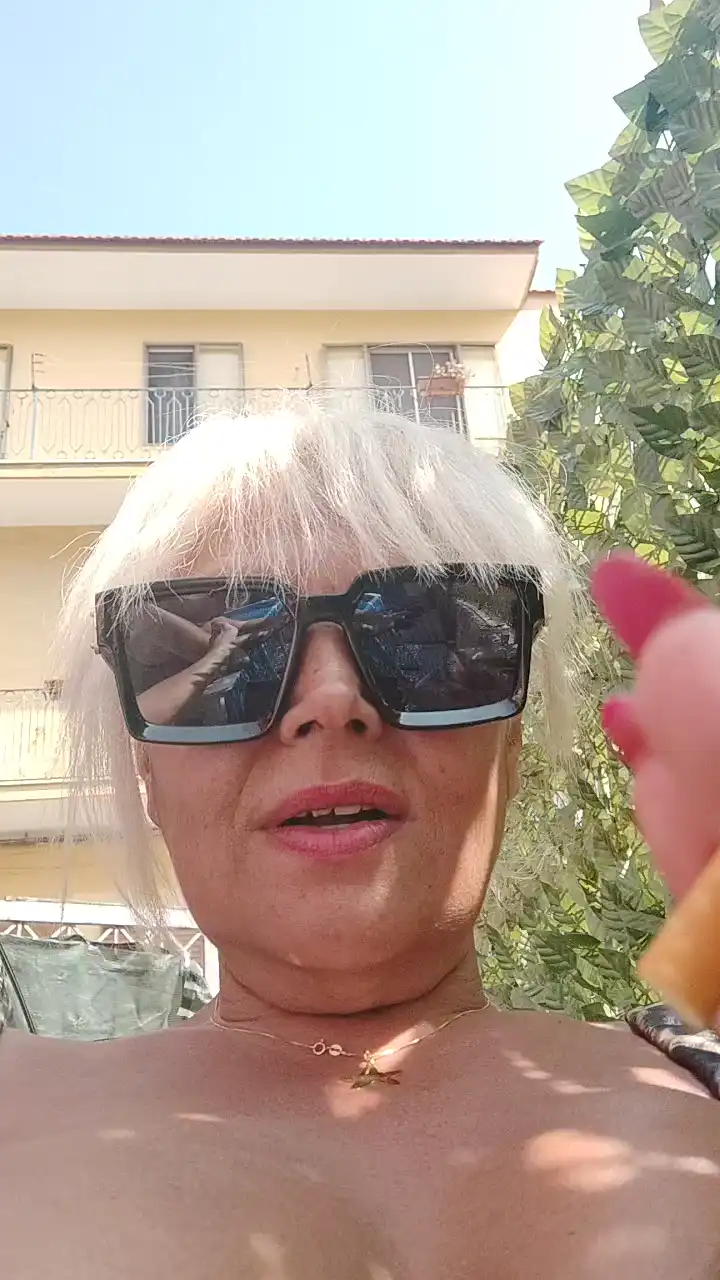 Sigrid_hot – Cam4 Webcam Video – 2026-03-17 08:45:02