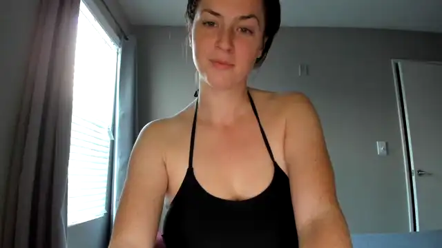 Araisyours – Myfreecams Webcam Video – 2025-12-12 18:37:40