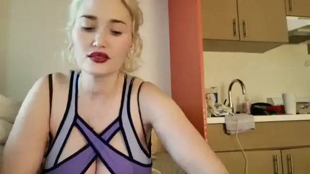 Molly_moans – Myfreecams Webcam Video – 2025-09-10 14:07:16