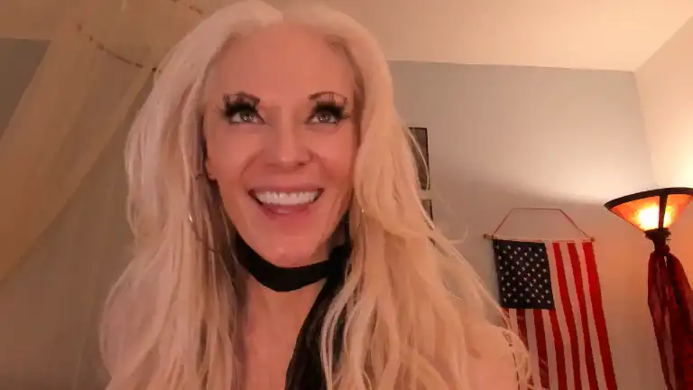 Rhiannoinlive – Streamate Webcam Video – 2026-03-12 08:34:30