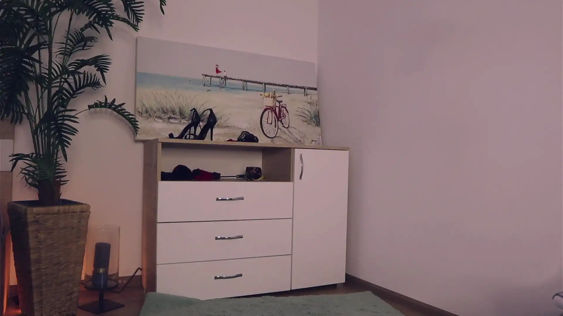Misslullu – Cam4 Webcam Video – 2026-04-26 16:35:42