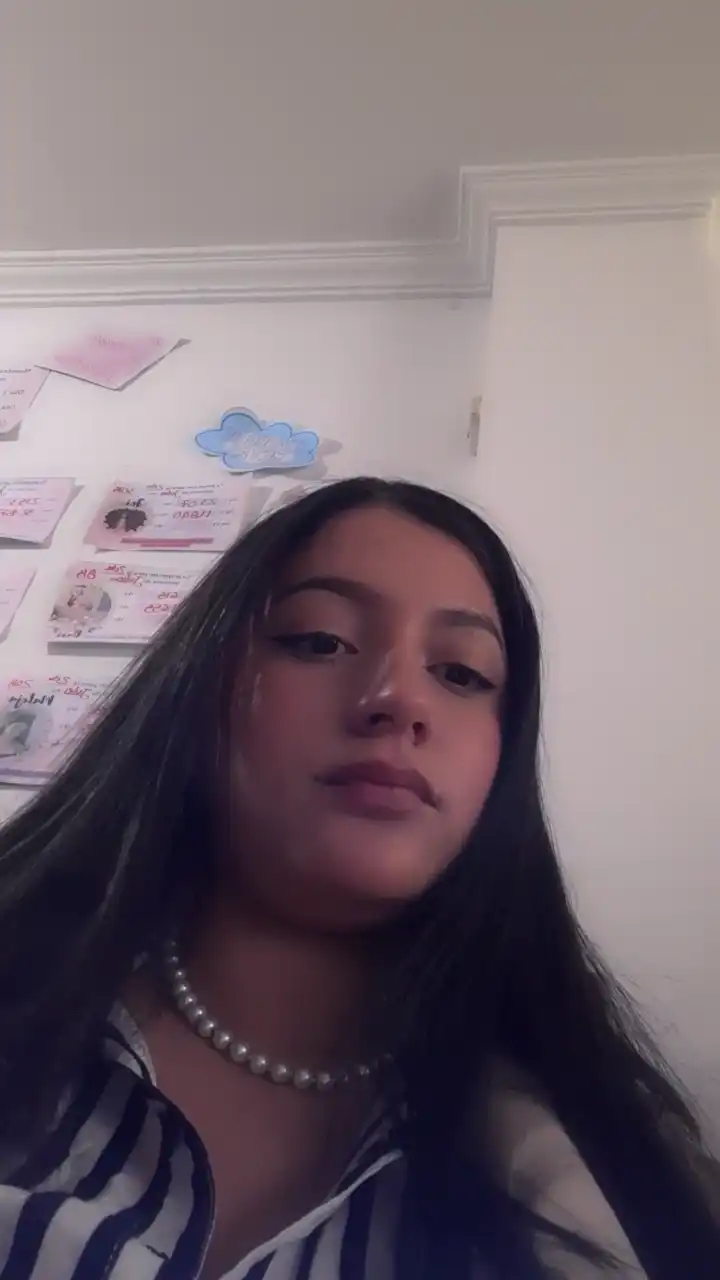 Kittyfeet1 – Cam4 Webcam Video – 2025-11-10 10:23:08