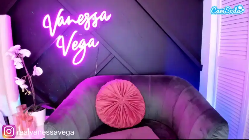 Vanessavega – Camsoda Webcam Video – 2026-06-09 16:10:33