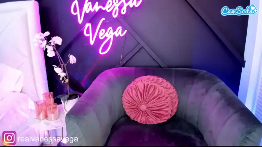 Vanessavega – Camsoda Webcam Video – 2026-04-14 21:14:19