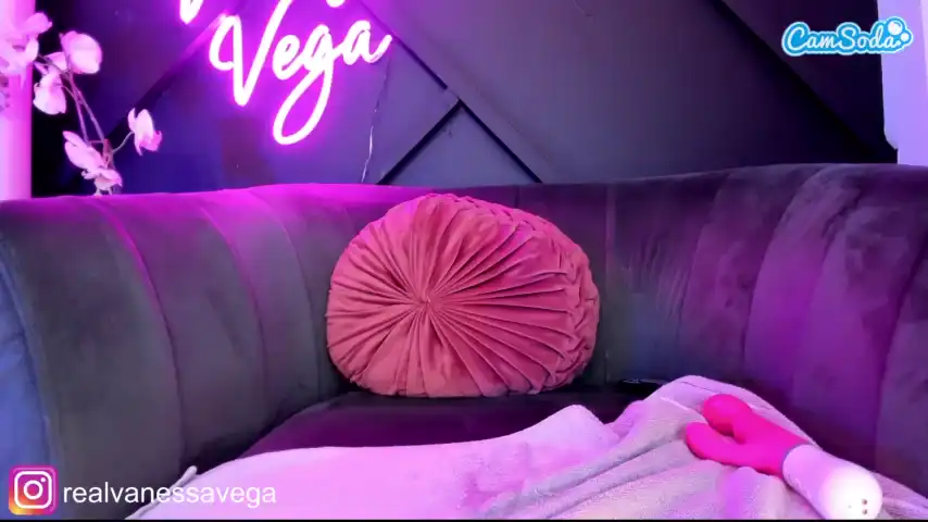 Vanessavega – Camsoda Webcam Video – 2026-04-23 02:17:47