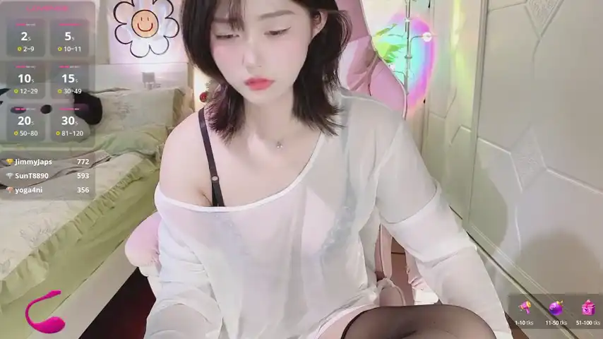 Dennielle- – Stripchat Webcam Video – 2025-09-09 05:28:54