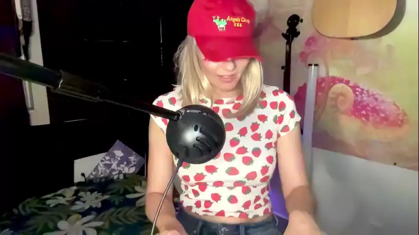 Kaileeshy – Chaturbate Webcam Video – 2026-04-20 19:58:52