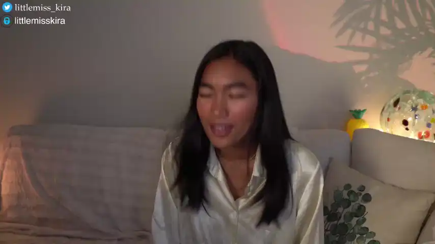 Littlemiss_kira – Chaturbate Webcam Video – 2026-03-19 23:54:39