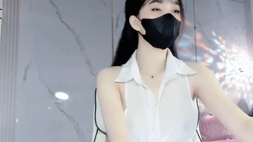 Luli-bae – Stripchat Webcam Video – 2025-09-23 12:29:55