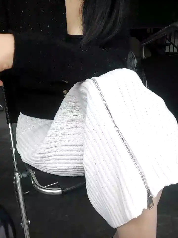 Naughtypublic – Stripchat Webcam Video – 2025-09-01 01:50:00