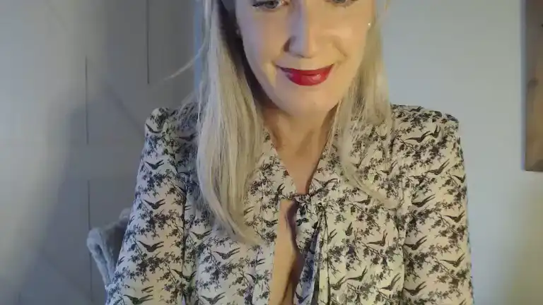 Joanieoakley – Streamate Webcam Video – 2026-02-23 15:51:04