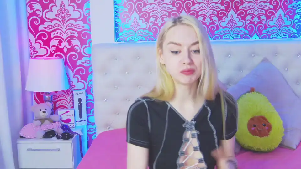 Lanadear – Manyvids Live Webcam Video – 2025-03-27 05:30:22