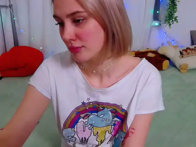 Sunnymilaa – Xlovecam Webcam Video – 2025-12-11 22:56:23