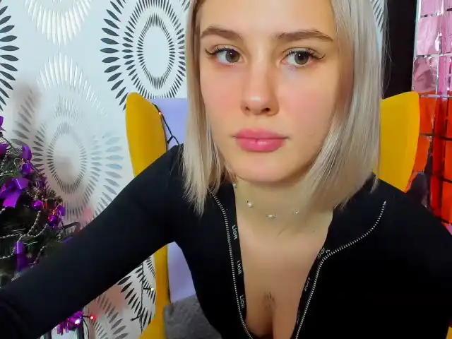 Sunnymilaa – Xlovecam Webcam Video – 2026-03-03 11:55:37