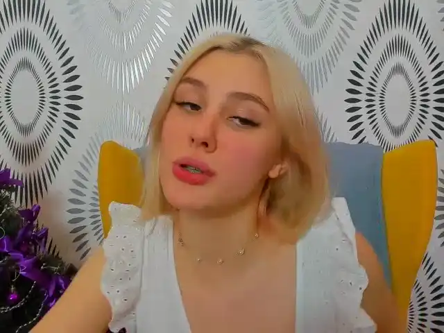 Sunnymilaa – Xlovecam Webcam Video – 2025-12-01 17:23:07