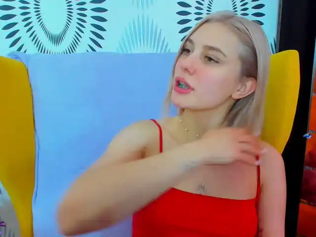 Sunnymilaa – Xlovecam Webcam Video – 2026-06-04 06:38:05